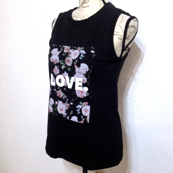 Rebecca Minkoff Love & Roses Sleeveless Graphic-T - Picture 7 of 10